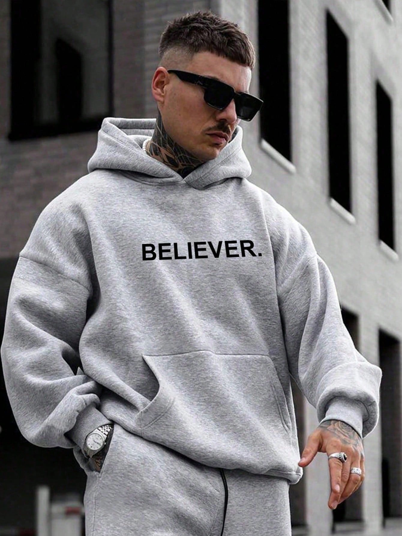 Men Letter Graphic Kangaroo Pocket Drop Shoulder Hoodie