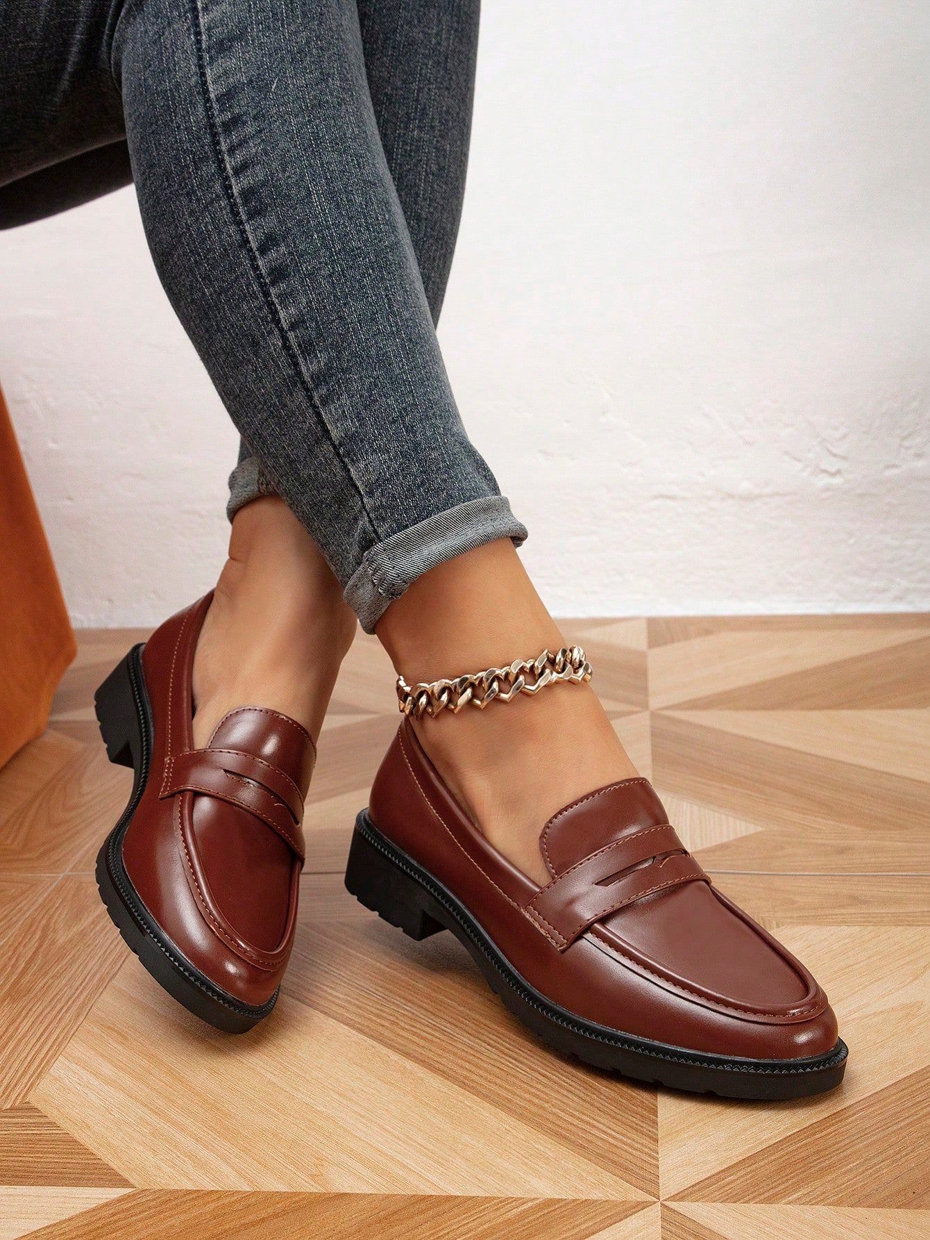 Women's Simple And Casual Flat Loafers