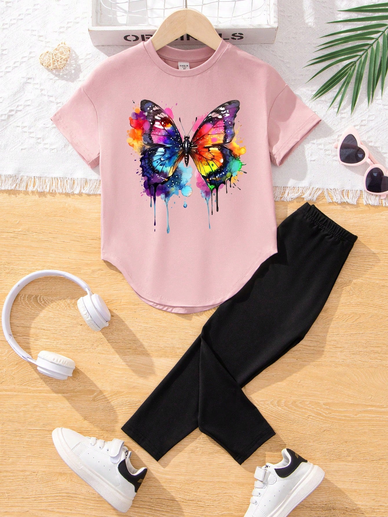 Young Girl Casual And Simple Heart Printed Short Sleeve And Long Pants Two-Piece Set Is Suitable For Spring And Autumn