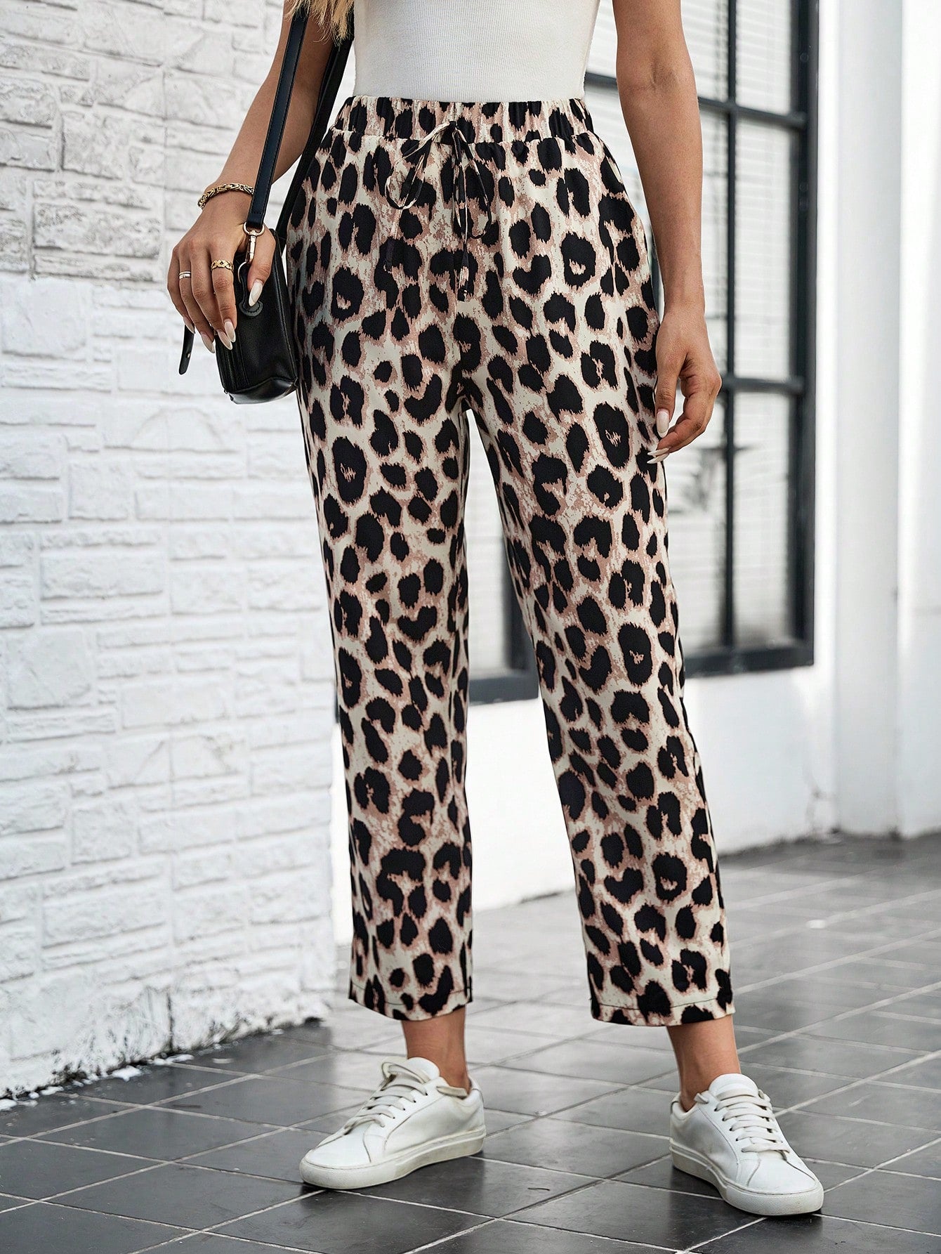 Solid Drawstring Waist Straight Leg Pants