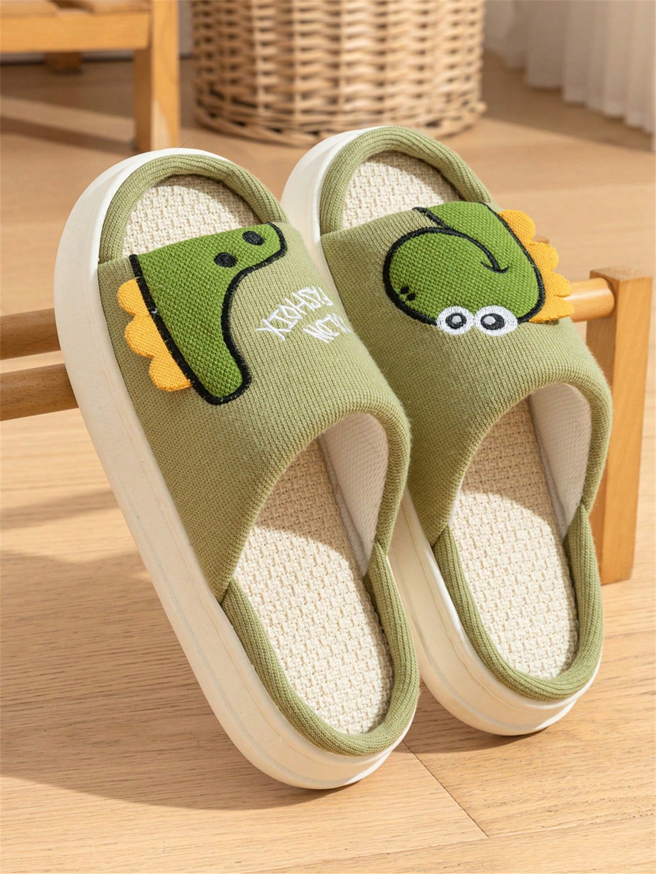 Cute Anti-Slip Thick-Soled Animal Open-Toe Slippers For Couples, Women And Men, For Indoor House Use, Beige, Suitable For All Seasons