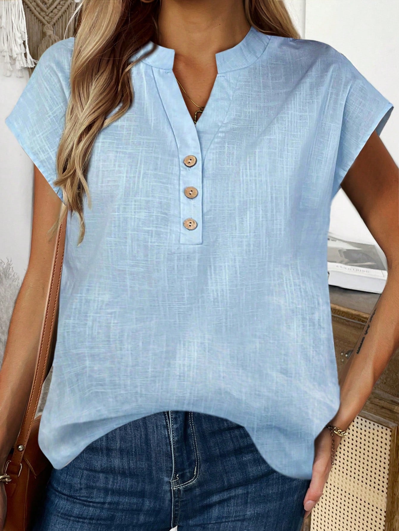 Women's Solid Color Batwing Short Sleeve Shirt