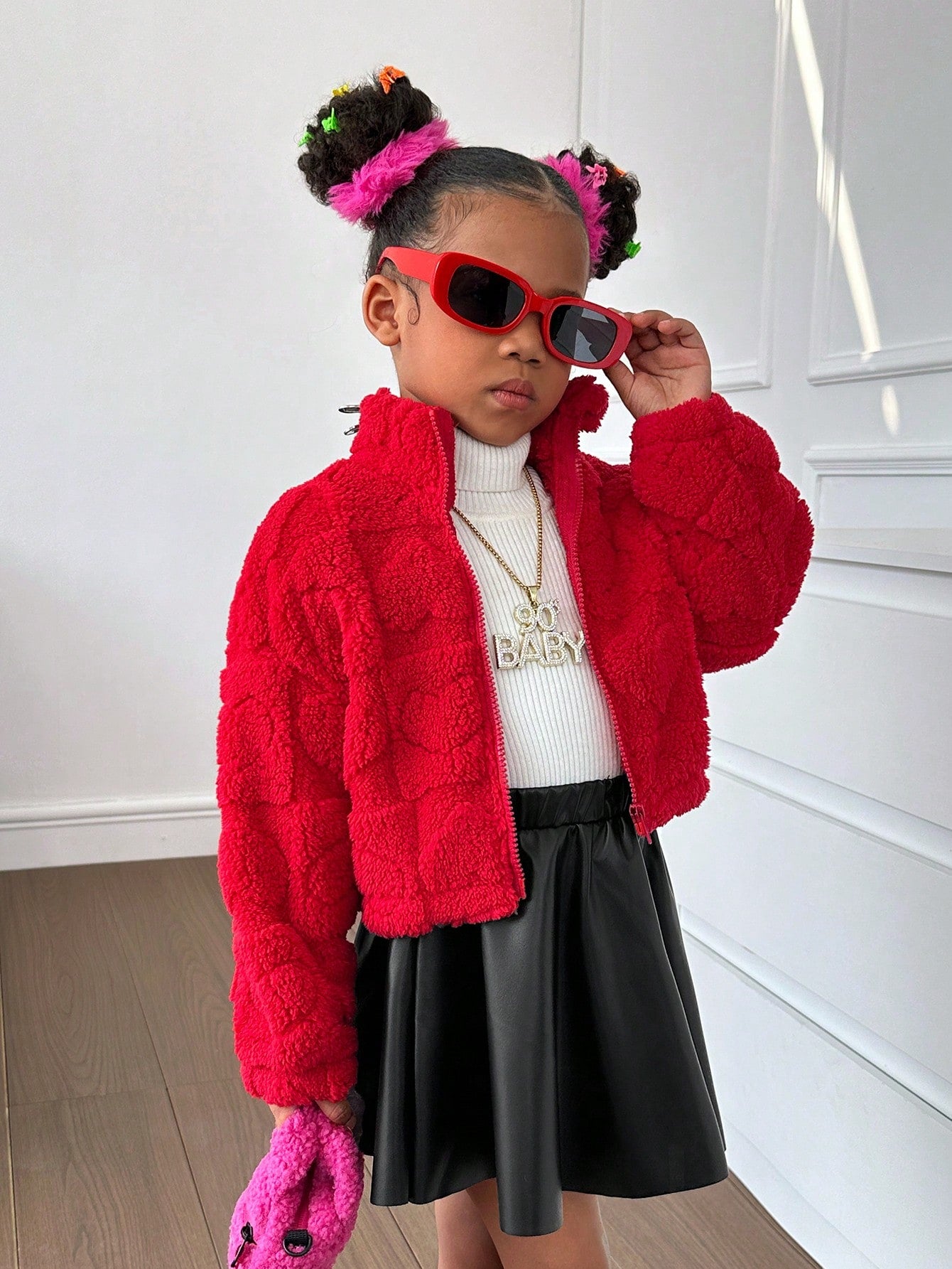 Young Girl 1pc Heart Pattern Drop Shoulder Fuzzy Coat