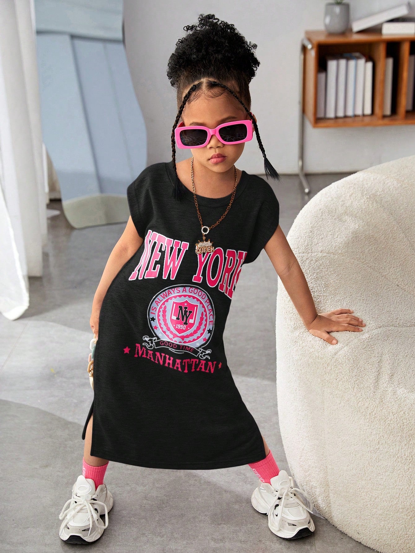 Streecool Kids Young Girl Casual All-Match Streetwear Baggy Dress With College Badge Pattern, Wide Straps, Long Sleeves And Side Split Knit Dress