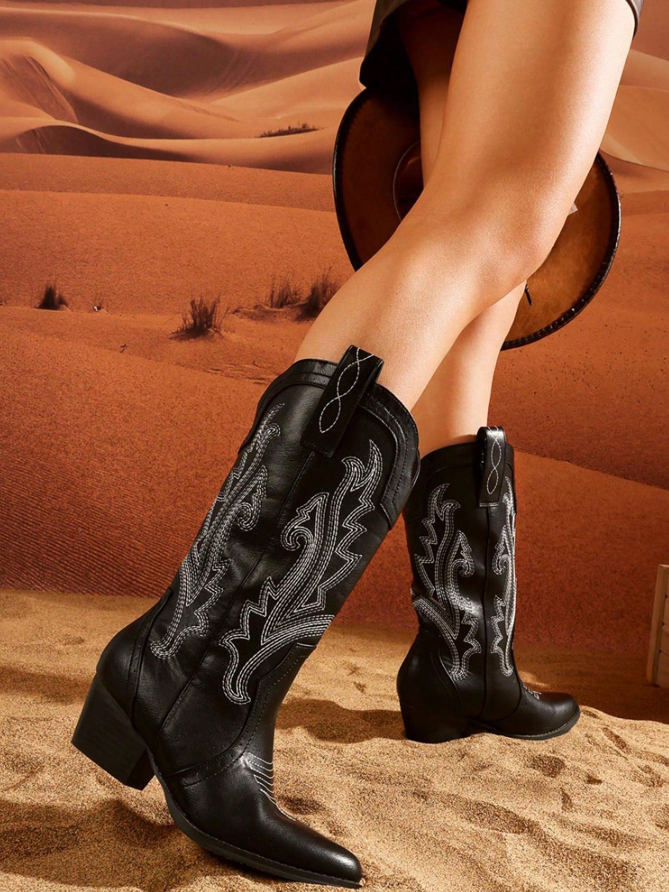 Women's Fashion Embroidered Western Boots Pointed Toe Chunky Heel Mid Calf Cowboy Cowgirl Shoes Fashion Classic Design Perfect Country Outdoor Shoes