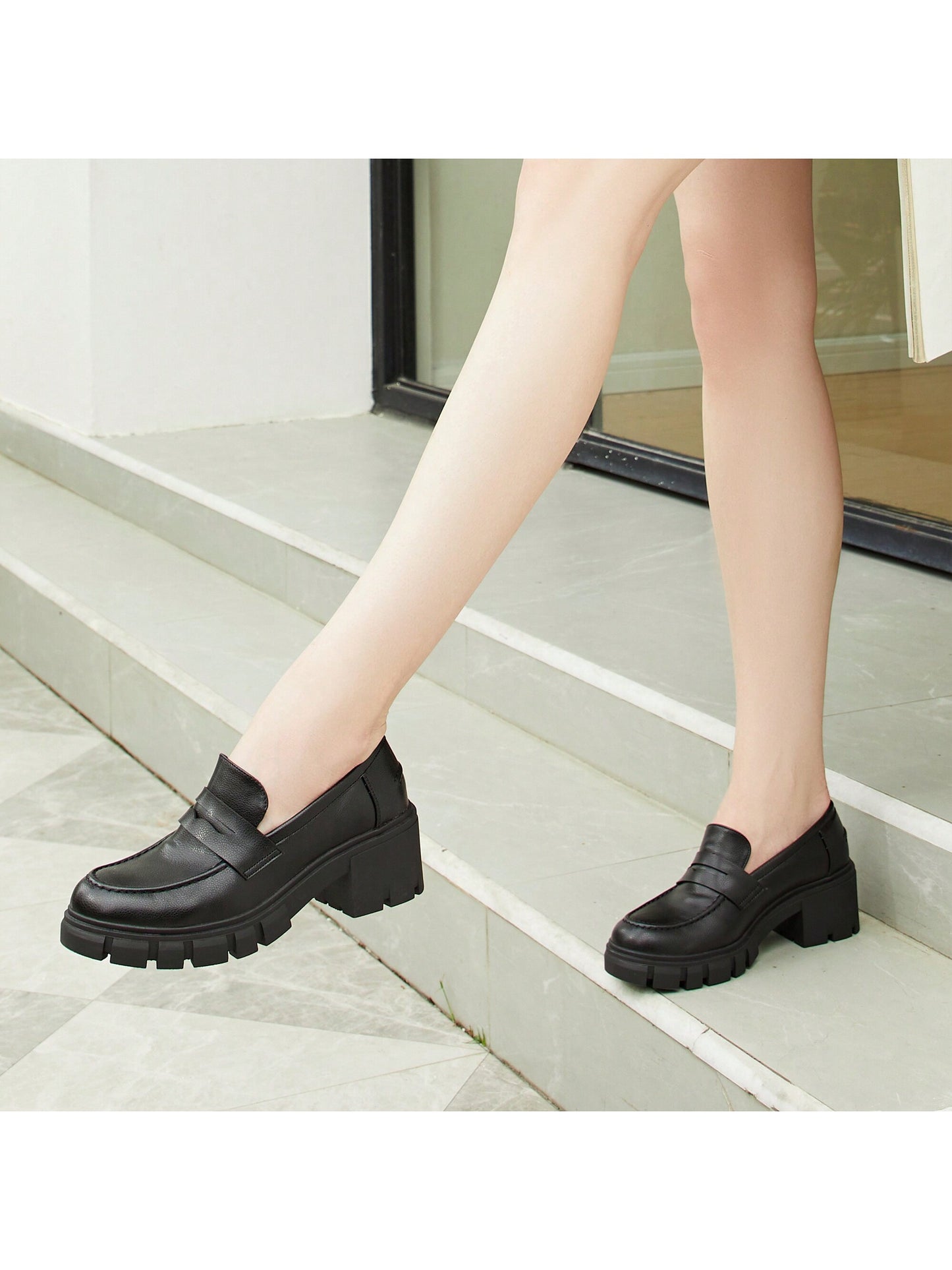 Women's Platform Chunky Loafers Comfortable Slip On Lug Sole Business Loafer Shoes