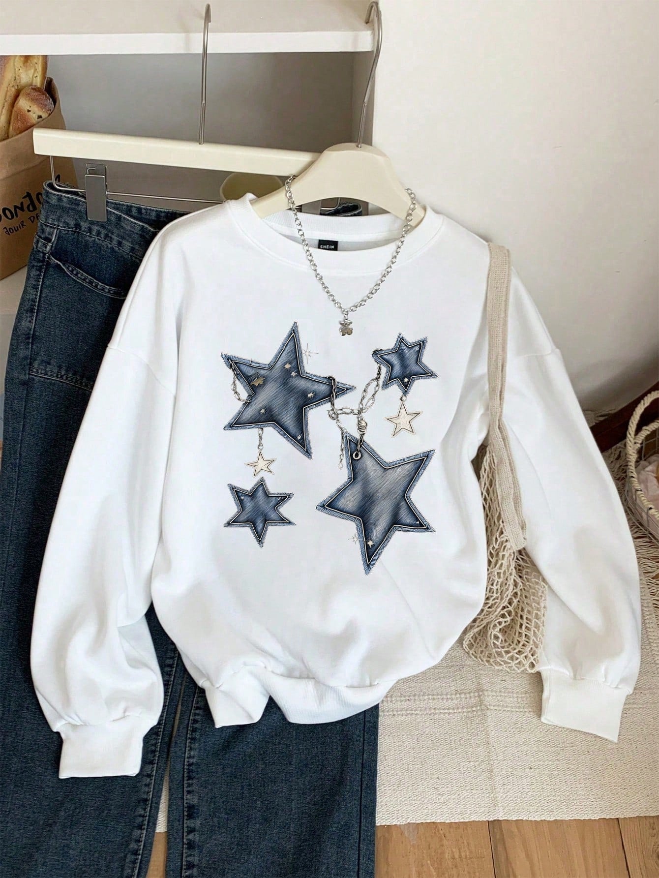 Casual Blue Star Print White Round Neck Long Sleeve Oversize Loose Women's Sweatshirt With Applique Each Star Is Unique And Shines Brightly Eternal Light