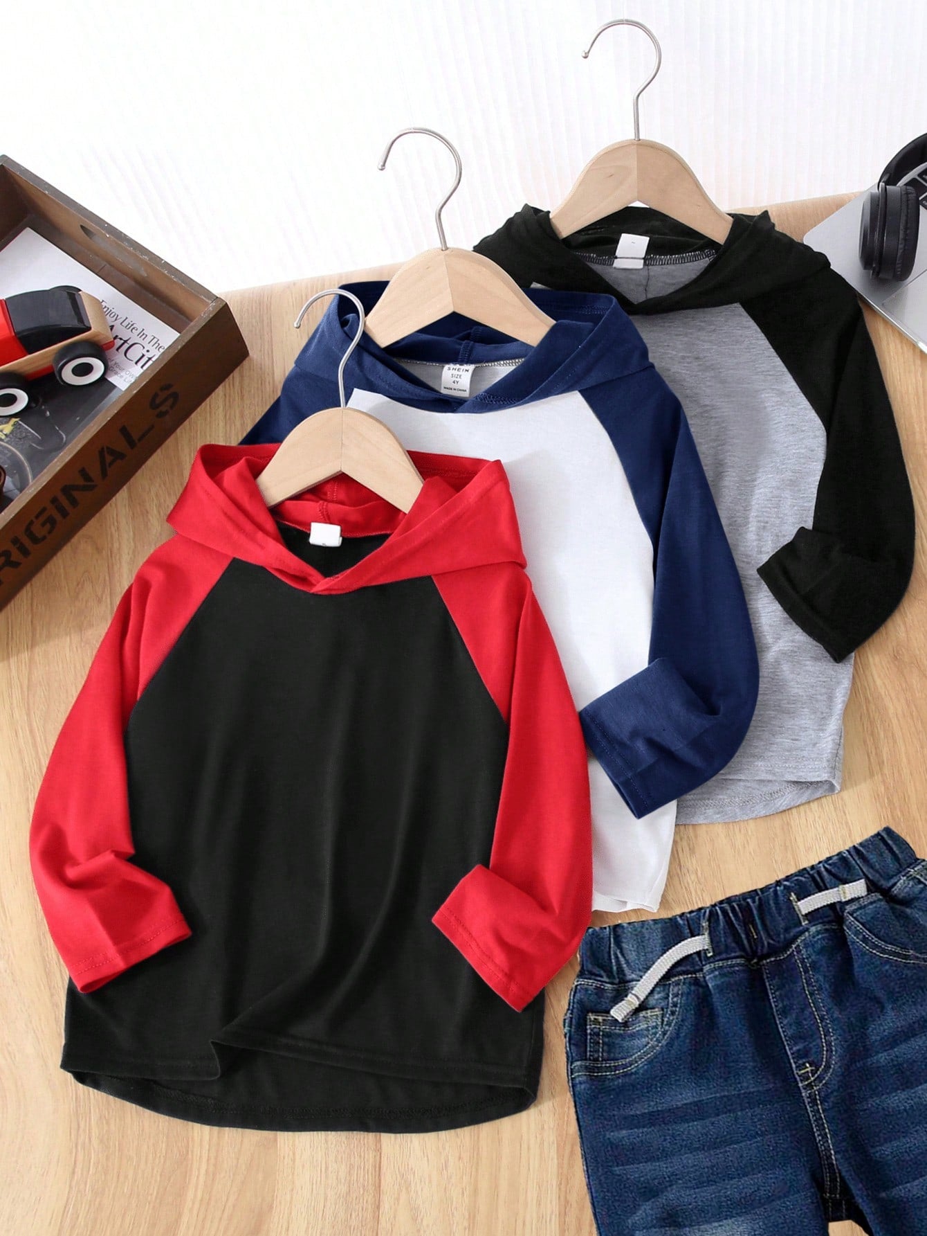 3pcs Young Boys' Casual Comfortable Knitted Color Block Hooded T-Shirt With Patched Long Sleeves, Suitable For Travel, School And Spring/Summer/Fall Seasons