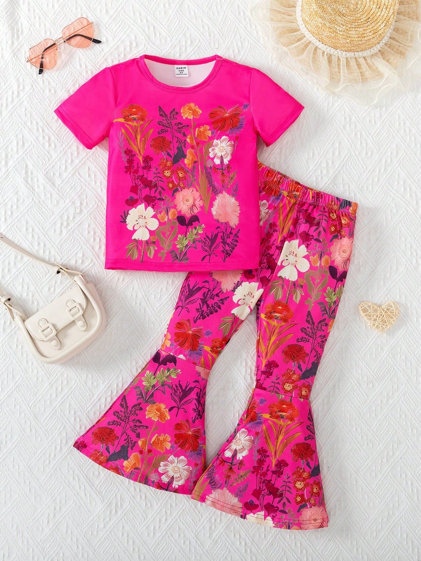 2pcs/Set Young Girls' Casual Letter Printed Short Sleeve T-Shirt And Fruit & Stationery Pattern Flare Pants Summer Outfits