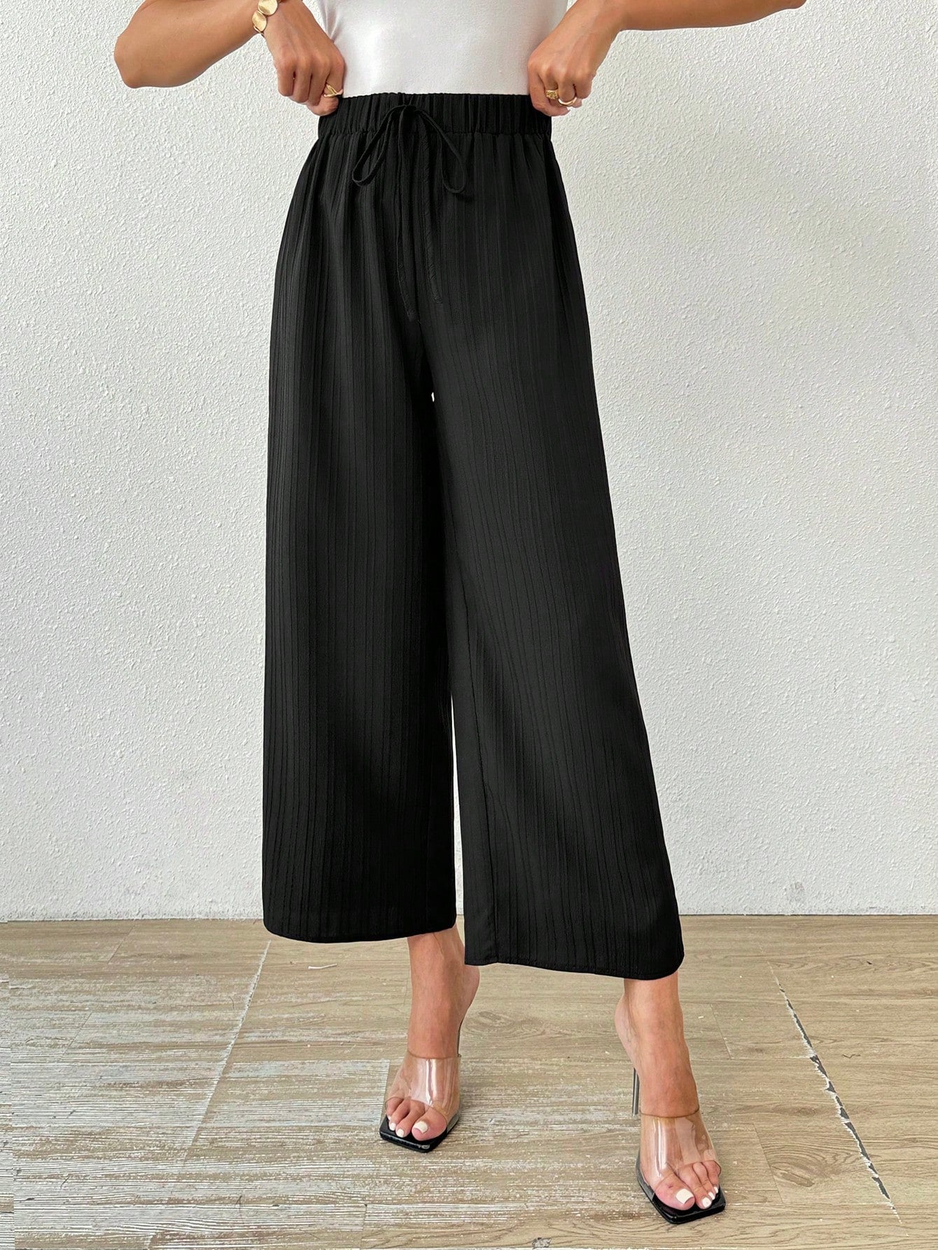 Summer Casual Textured Wide-Leg Capri Pants