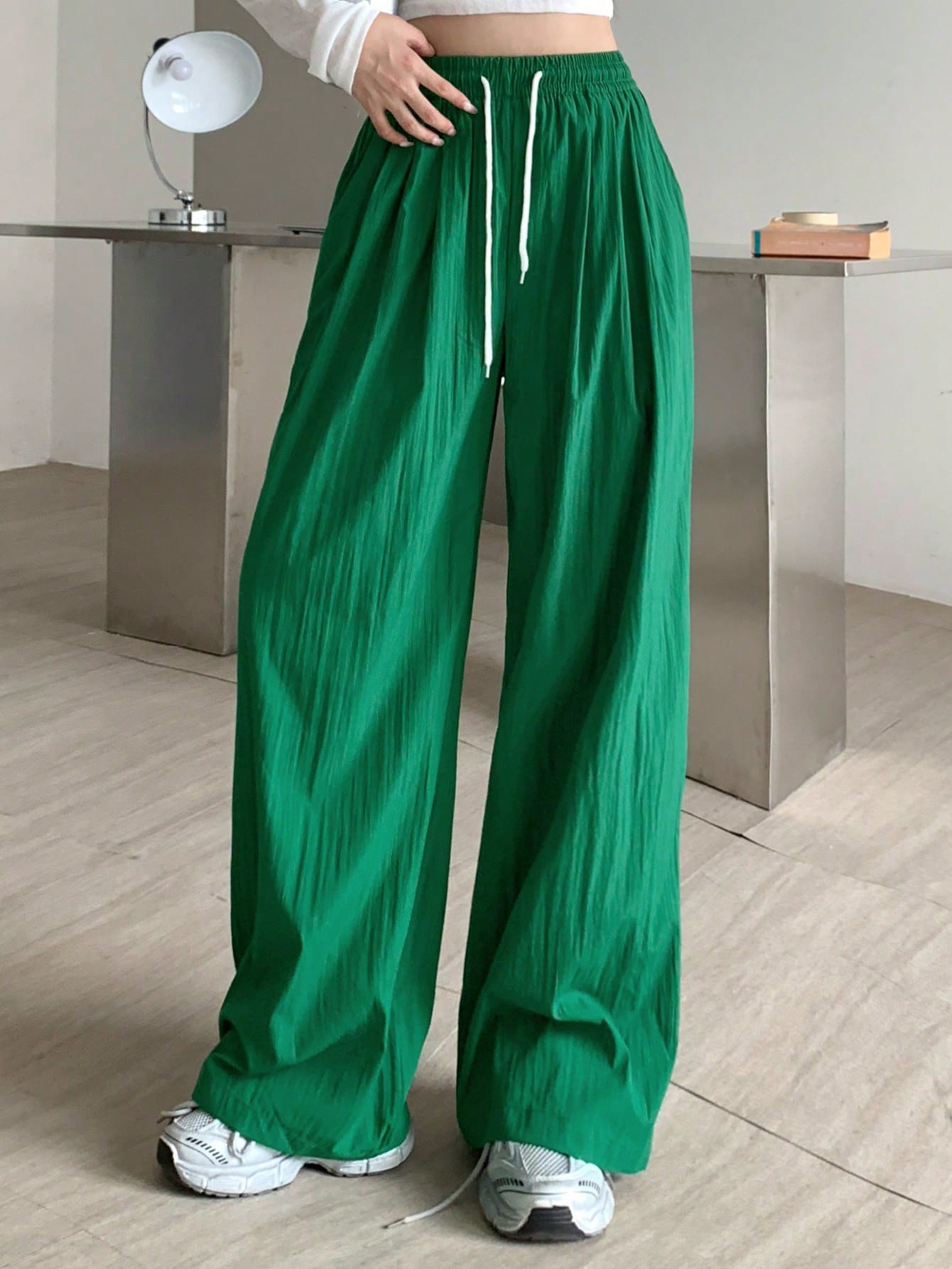 FRIFUL Women Solid Color Minimalist Casual Draw String Straight Leg Pants