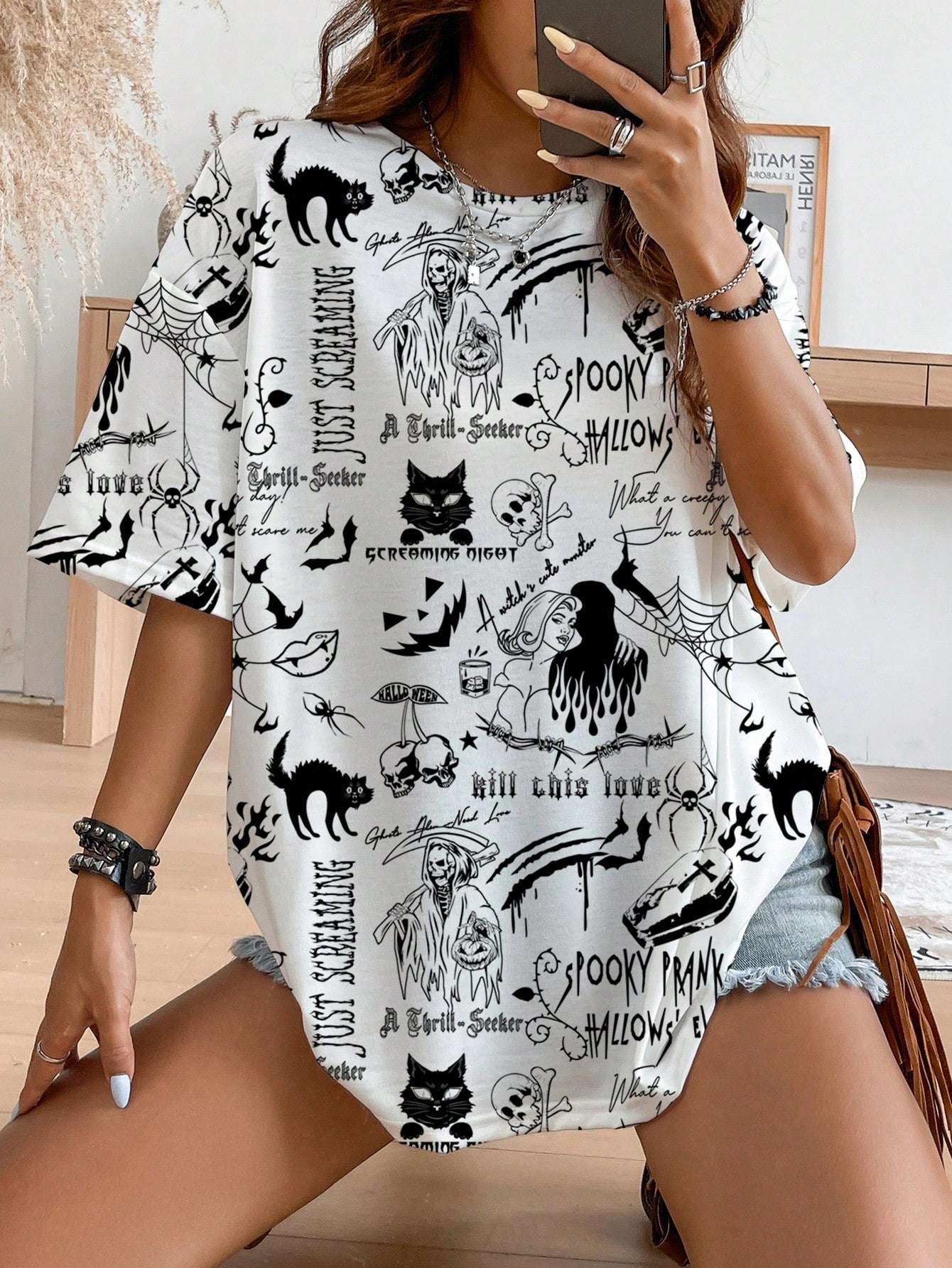 Oversized White Cherry Print Round Neck Short Sleeve Casual T-Shirt For Women, Suitable For Summer