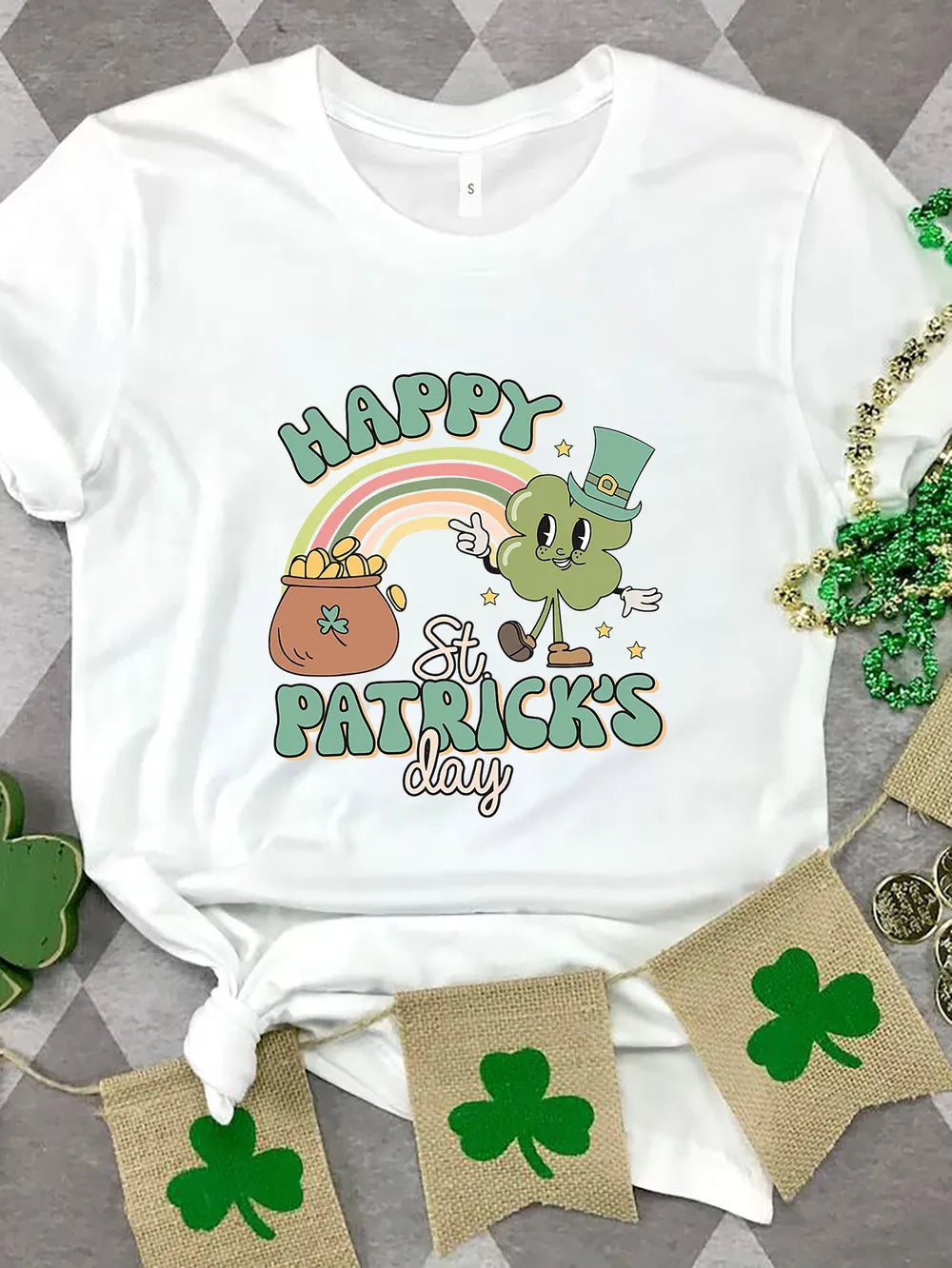 HAPPY ST PATRICK'S DAY Round Neck T-Shirt