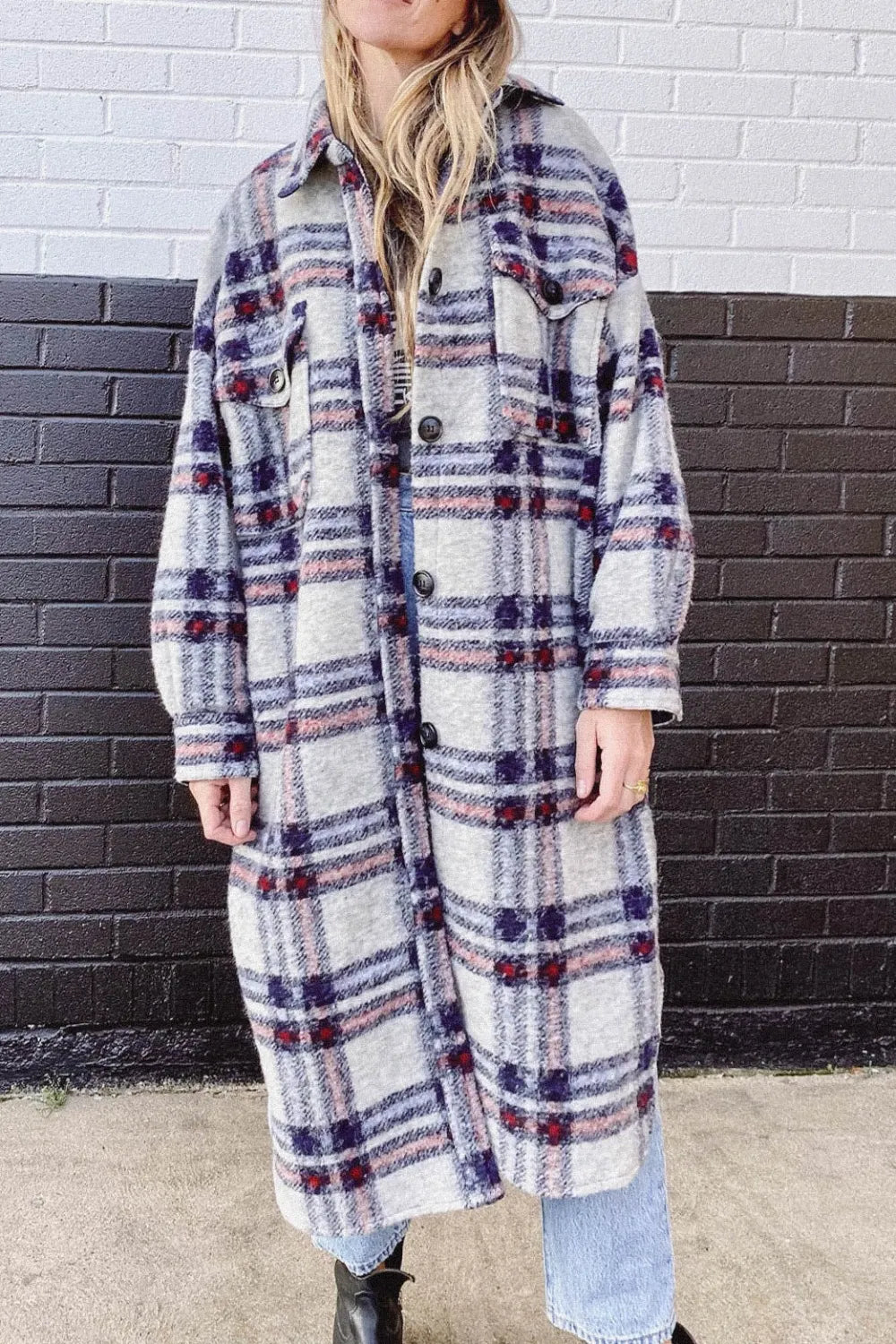 Pocketed Plaid Long Sleeve Coat