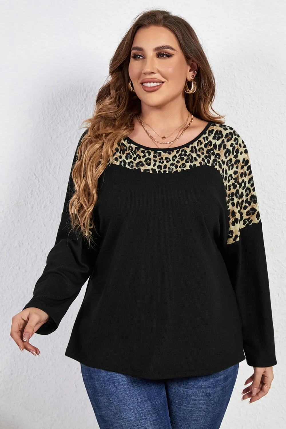 Melo Apparel Plus Size Leopard Trim Round Neck Long Sleeve Tee