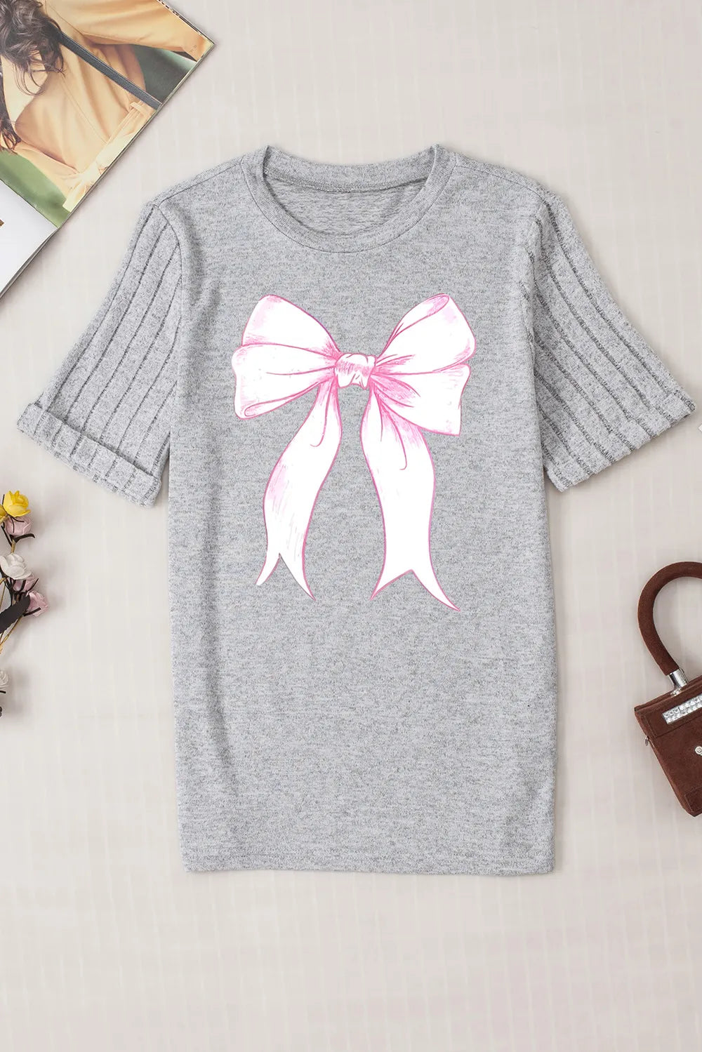 Bow Graphic Round Neck Short Sleeve T-Shirt