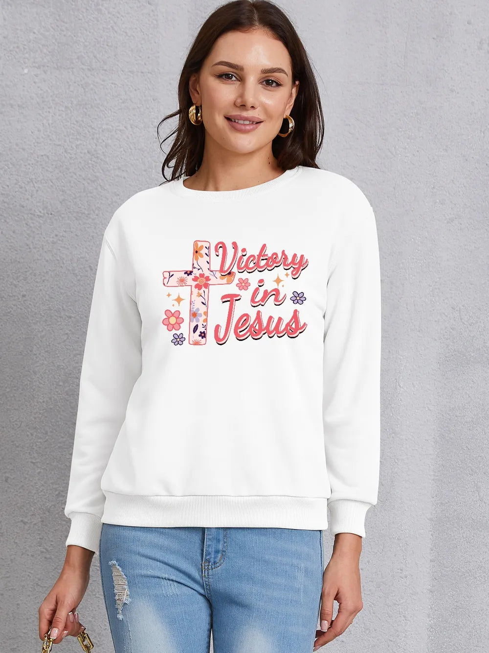 VICTORY IN JESUS Round Neck Sweatshirt