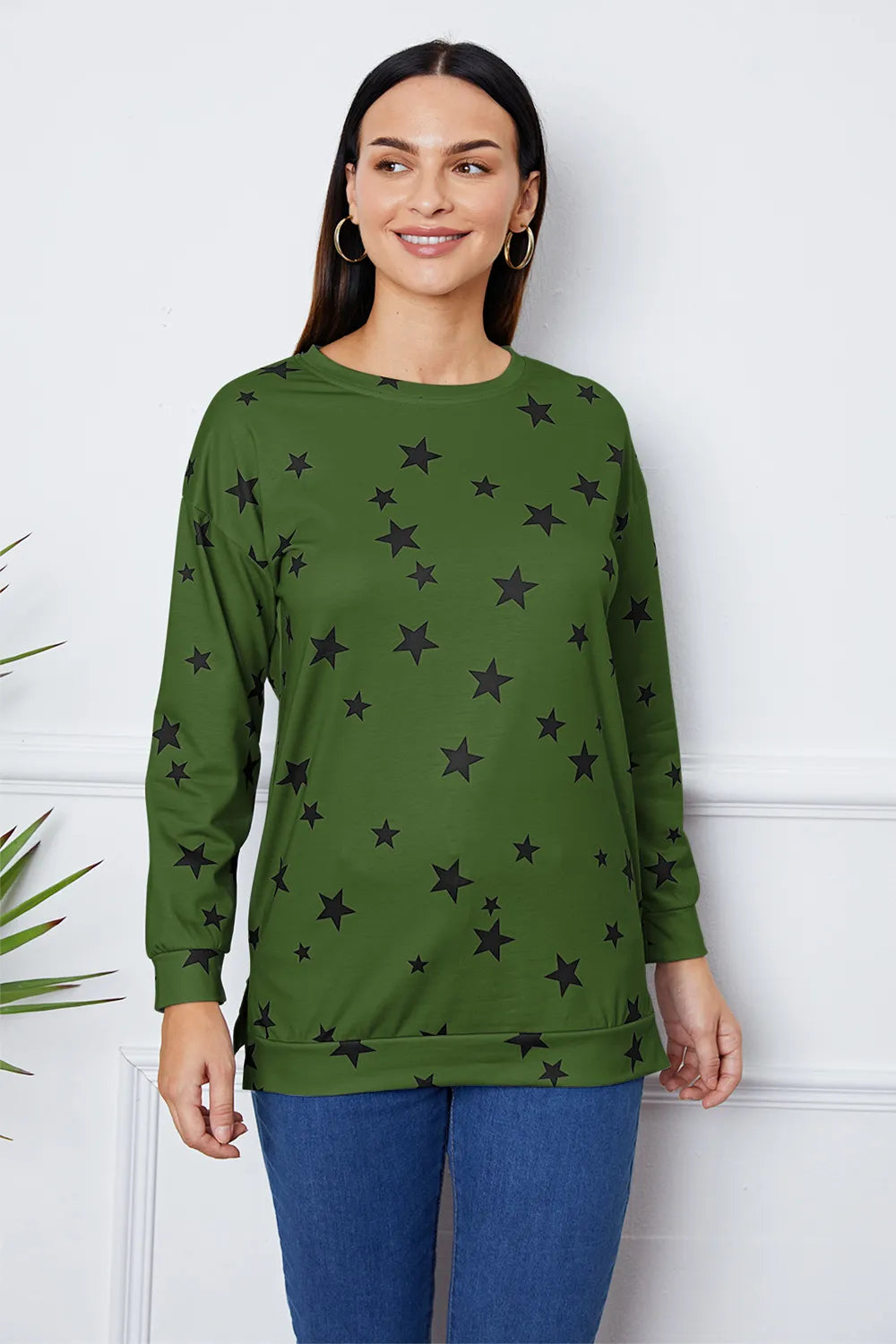 Star Print Round Neck Dropped Shoulder Sweatshirt