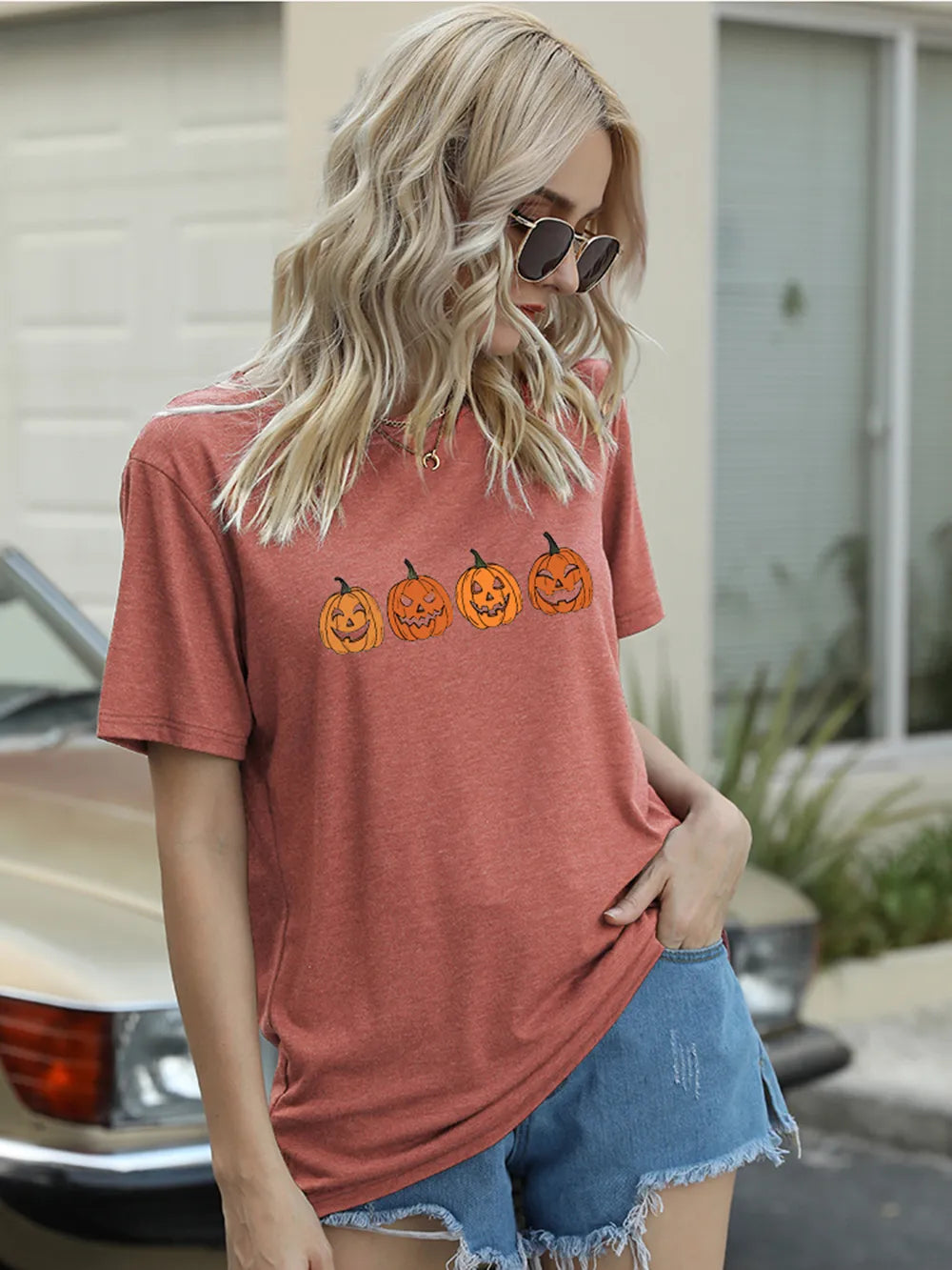 Full Size Round Neck Short Sleeve Jack-O'-Lantern Graphic T-Shirt