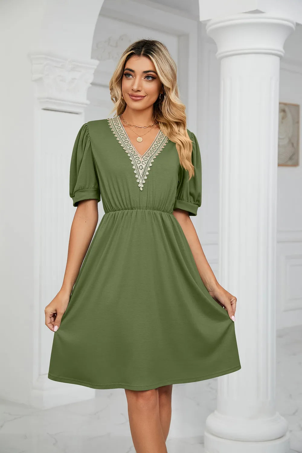 Contrast V-Neck Puff Sleeve Pocket Dress